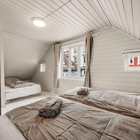 Dinbnb Homes I 4-bedroom Historical House In Romantic Surroundings Casa vacanze