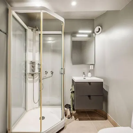 Dinbnb Homes I 4-bedroom Historical House In Romantic Surroundings * Bergen