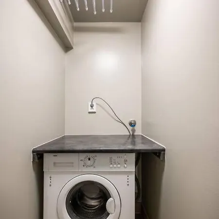 Dinbnb Homes I 4-bedroom Historical House In Romantic Surroundings * 베르겐