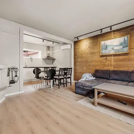 Dinbnb Homes I 4-bedroom Historical House In Romantic Surroundings