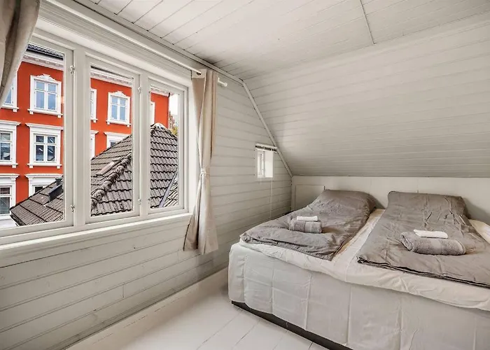 Ferienhaus Dinbnb Homes I 4-bedroom Historical House In Romantic Surroundings Bergen