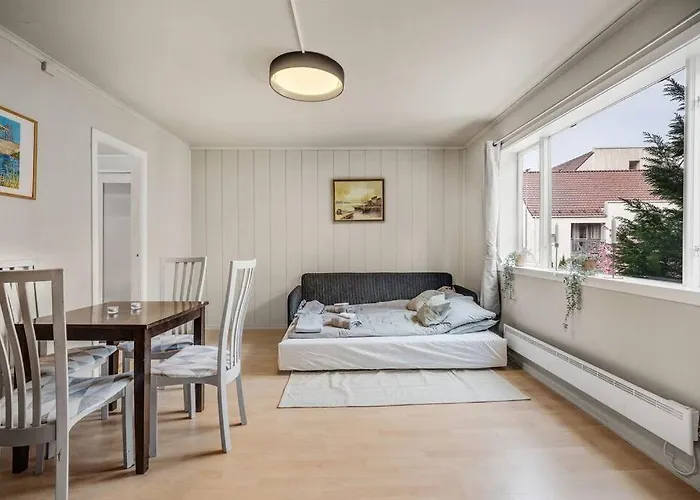 Dinbnb Homes I 4-bedroom Historical House In Romantic Surroundings