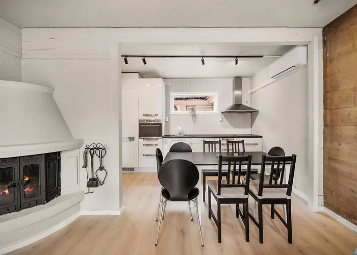 Dinbnb Homes I 4-bedroom Historical House In Romantic Surroundings *