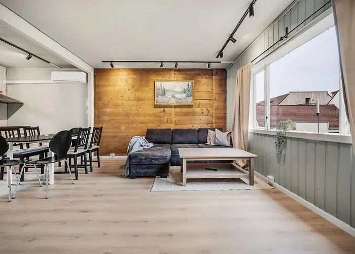 Dinbnb Homes I 4-bedroom Historical House In Romantic Surroundings Σπίτι διακοπών *