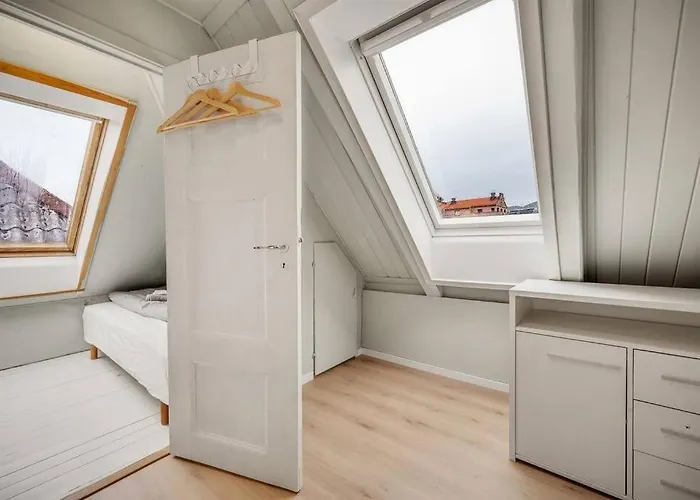 Dinbnb Homes I 4-bedroom Historical House In Romantic Surroundings Σπίτι διακοπών